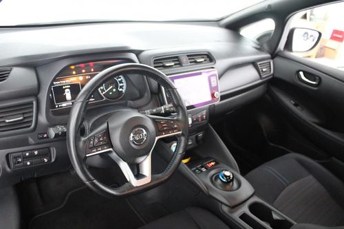 Nissan Leaf - Photo 10