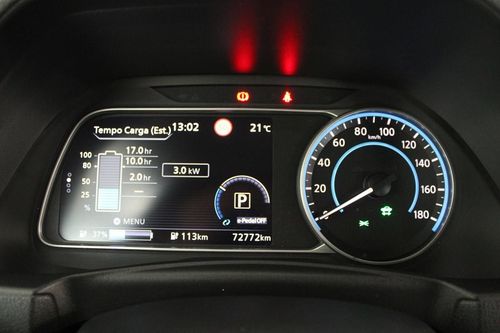 Nissan Leaf - Photo 20