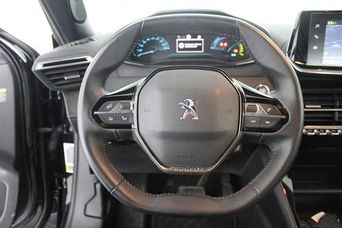 Peugeot e-2008 - Photo 15