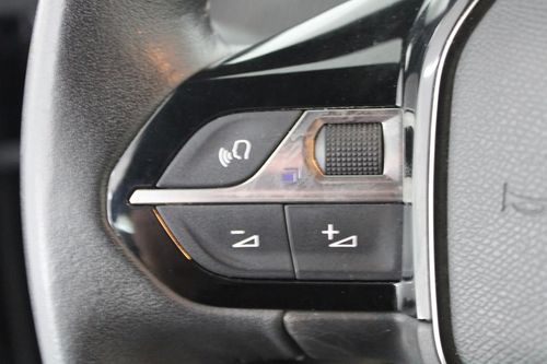 Peugeot e-2008 - Photo 16