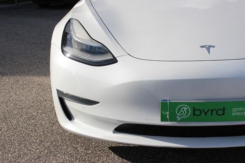 Tesla Model 3 - Photo 3