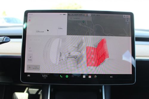 Tesla Model 3 - Photo 32