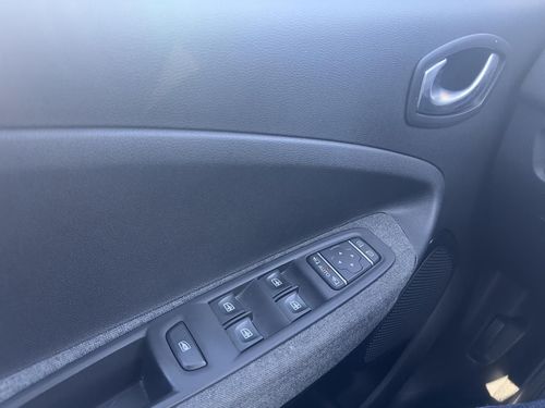 Renault Zoe - Photo 15