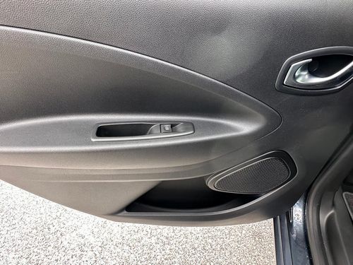 Renault Zoe - Photo 22