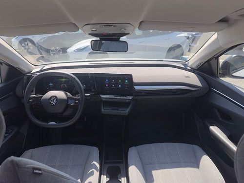 Renault Mégane E-Tech - Photo 17