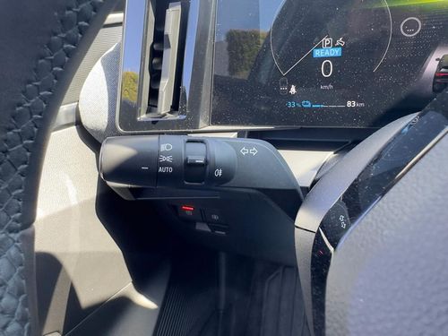 Renault Mégane E-Tech - Photo 24