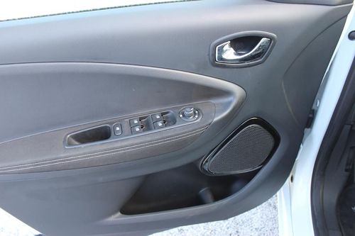 Renault Zoe - Photo 12
