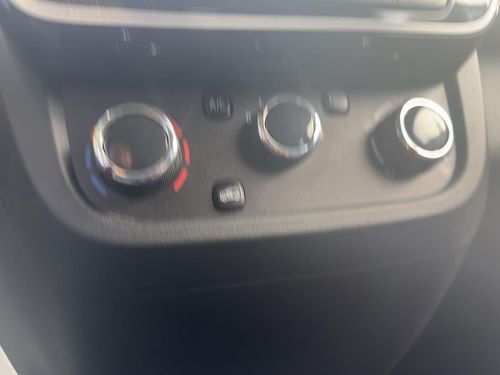 Dacia Spring - Photo 23