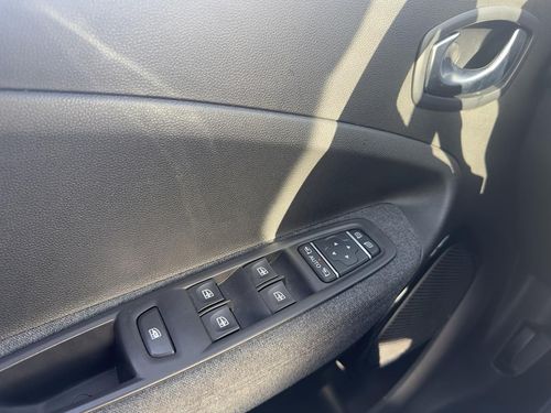 Renault Zoe - Photo 14