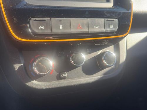Dacia Spring - Photo 21