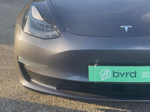 Tesla Model 3 - Photo 4