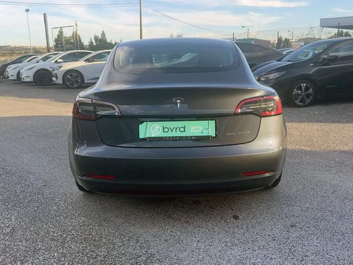 Tesla Model 3 - Photo 10