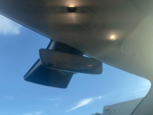 Tesla Model 3 - Photo 16