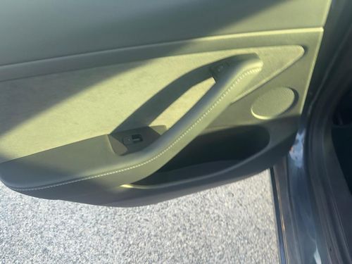 Tesla Model 3 - Photo 19