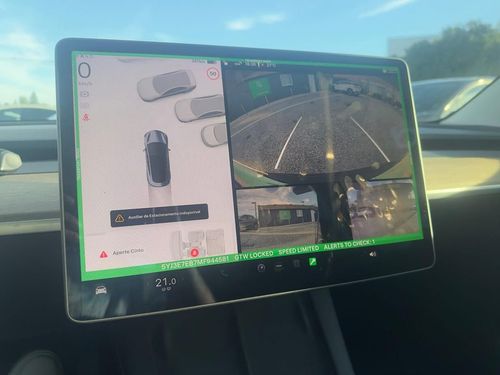 Tesla Model 3 - Photo 22