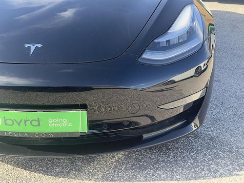 Tesla Model 3 - Photo 5