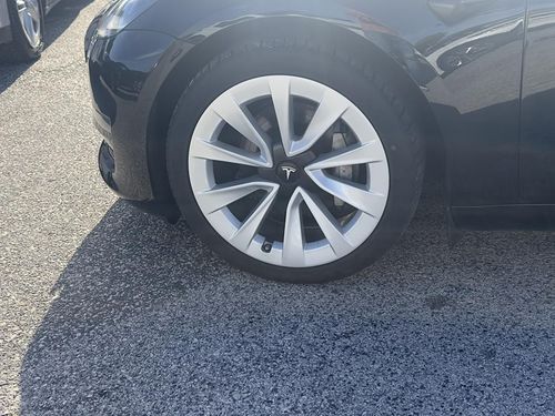 Tesla Model 3 - Photo 6