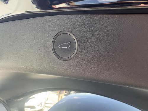 Tesla Model 3 - Photo 14