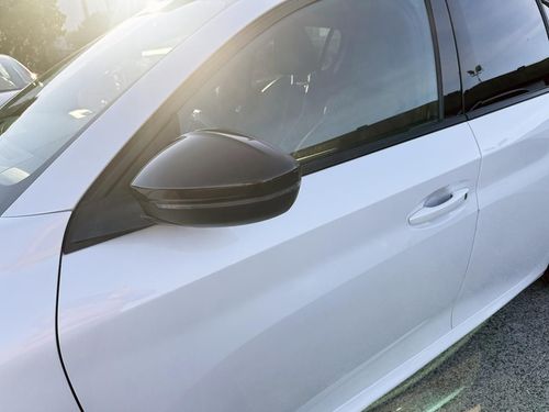 Peugeot e-208 - Photo 6