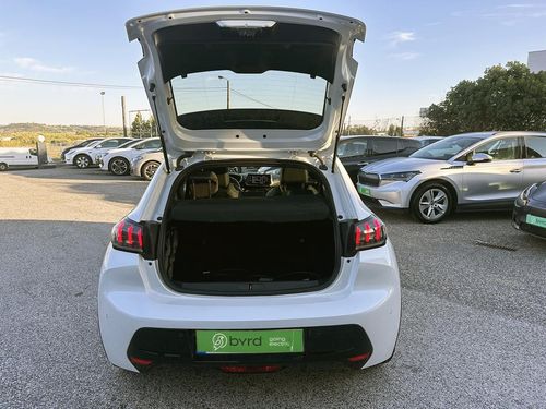 Peugeot e-208 - Photo 12