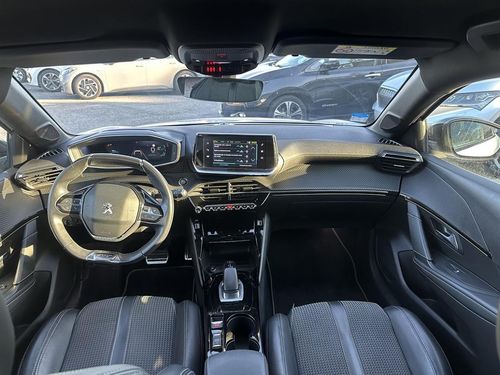 Peugeot e-208 - Photo 20