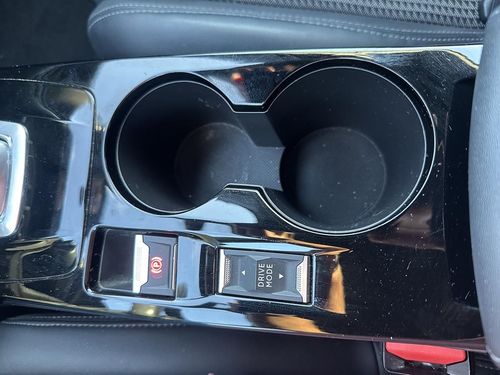 Peugeot e-208 - Photo 31