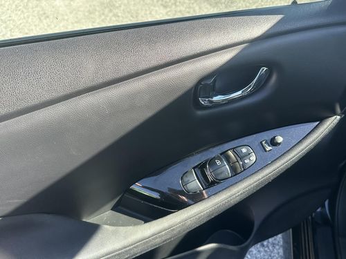 Nissan Leaf - Photo 14
