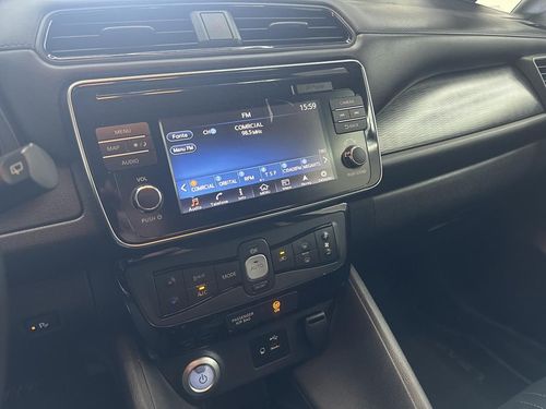 Nissan Leaf - Photo 25