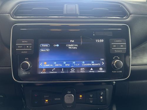 Nissan Leaf - Photo 28
