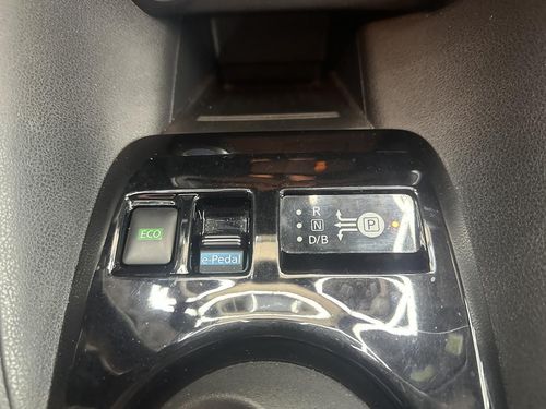 Nissan Leaf - Photo 30