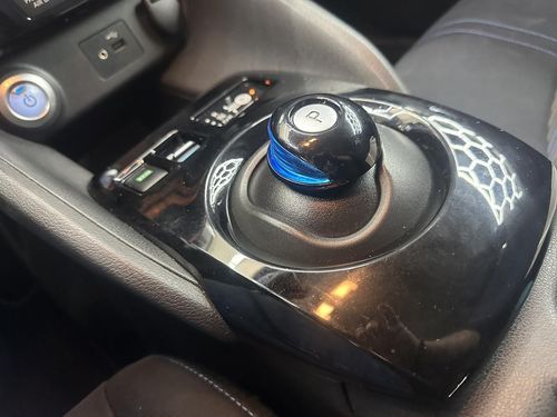Nissan Leaf - Photo 31