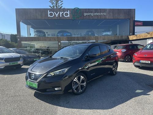 Nissan Leaf - Photo 1
