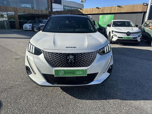 Peugeot e-2008 - Photo 2
