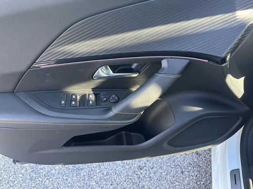 Peugeot e-2008 - Photo 14