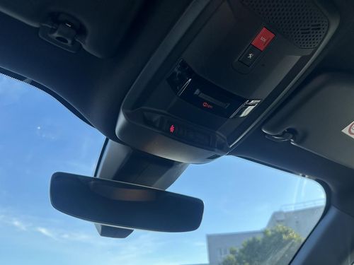 Peugeot e-2008 - Photo 16