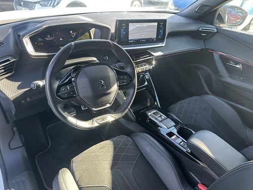 Peugeot e-2008 - Photo 18