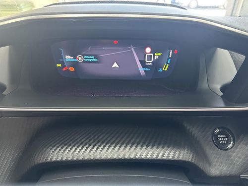 Peugeot e-2008 - Photo 17