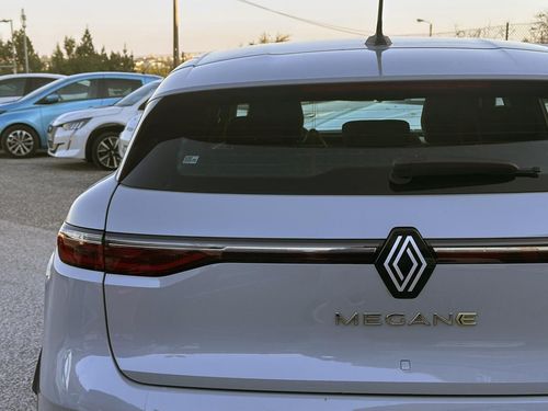 Renault Mégane E-Tech - Photo 11