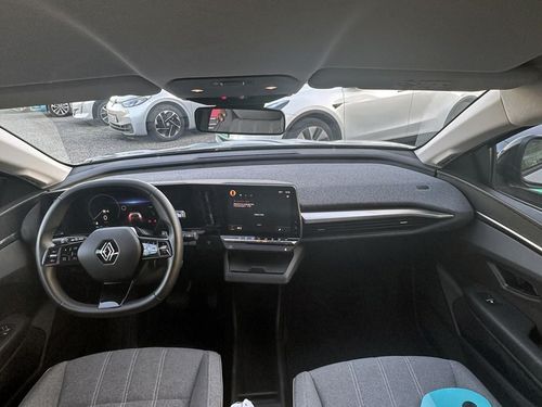 Renault Mégane E-Tech - Photo 18