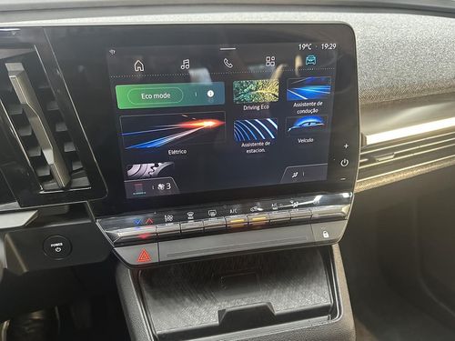 Renault Mégane E-Tech - Photo 29