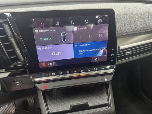 Renault Mégane E-Tech - Photo 32