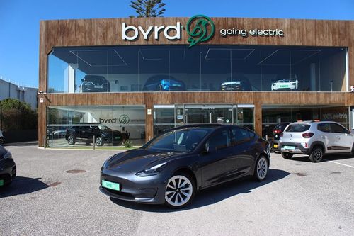 Tesla Model 3 - Photo 1