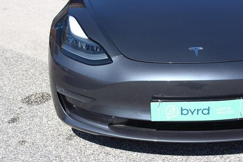 Tesla Model 3 - Photo 4