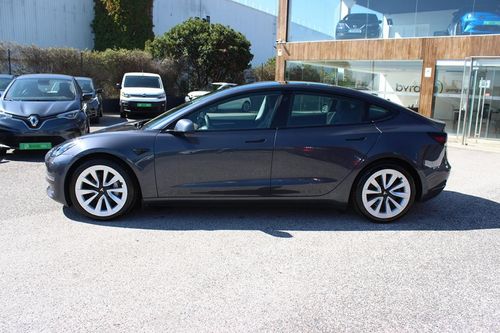 Tesla Model 3 - Photo 6