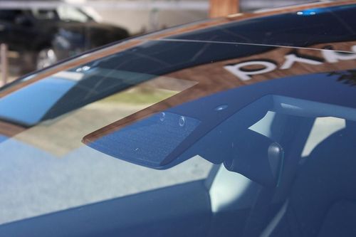 Tesla Model 3 - Photo 3