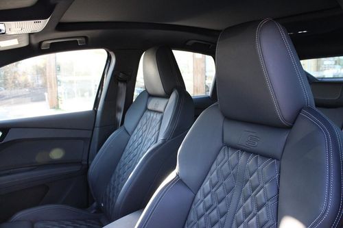 Audi Q4 Sportback e-tron - Photo 18