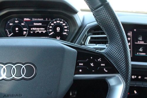 Audi Q4 Sportback e-tron - Photo 25