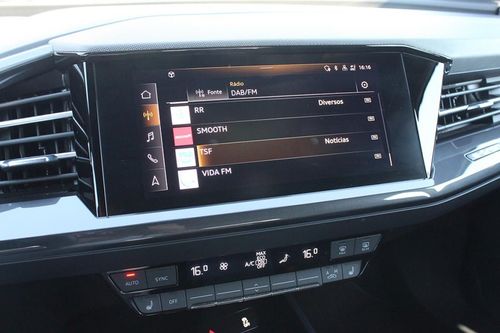 Audi Q4 Sportback e-tron - Photo 29