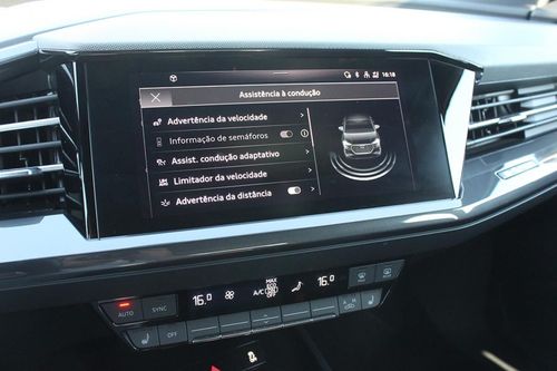 Audi Q4 Sportback e-tron - Photo 33