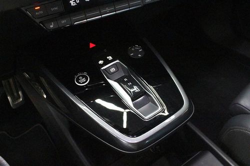 Audi Q4 Sportback e-tron - Photo 36